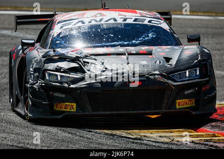 Spa, Belgien. 31.. Juli 2022. 25 Audi Sport Team Sainteloc, Audi R8 LMS evo II GT3 von Lucas LEGERET, Patric NIEDERHAUSER, Christopher MIES, im Einsatz während der TotalEnergies 24 Stunden von Spa 2022, 7. Runde der Fanatec GT World Challenge Europe Powered by AWS 2022, vom 27. Bis 31. Juli, 2021 auf dem Circuit de Spa-Francorchamps, in Stavelot, Belgien - Foto Florent Gooden / DPPI Credit: DPPI Media/Alamy Live News Stockfoto