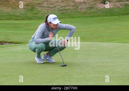 Irvine, Großbritannien. 31.. Juli 2022. Am letzten Tag des Trust Golf Women's Scottish Golf auf dem Dundonald Links Golf Course, Irvine, Ayrshire, Großbritannien, werden die 12 besten Spieler durch nur 4 Schläge getrennt. Die Spieler spielen um einen Gesamtwert von $2.000.000 und die prestigeträchtige Trophäe. Kredit: Findlay/Alamy Live Nachrichten Stockfoto