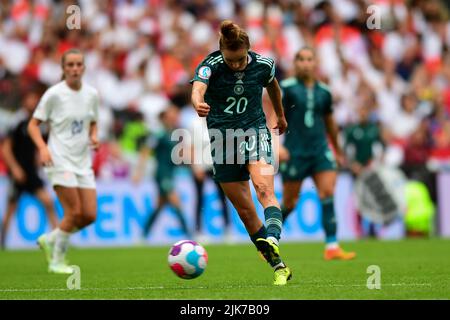 London, Großbritannien. 10.. Mai 2021. London, England, Juli 31. 2022: Lina Magull (20 Deutschland) während des UEFA Womens Euro 2022 Final Football matches zwischen England und Deutschland im Wembley Stadium, England. (Kevin Hodgson/SPP) Quelle: SPP Sport Press Photo. /Alamy Live News Stockfoto
