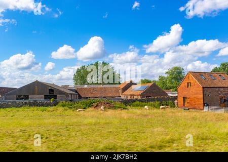 Farmen im Chew Valley in Bath und im Nordosten von Somerset südlich von Bristol. Es liegt südöstlich von Blagdon Lake, direkt an der A368 in der Nähe von Bishop Sutton. Stockfoto