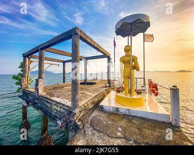 Wat koh Phayam Tempel auf dem Wasser in Ranong, Thailand Stockfoto