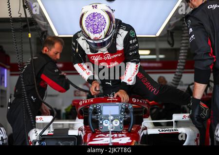 #24 Guanyu Zhou (CHN, Alfa Romeo F1 Team ORLEN), F1 Grand Prix von Frankreich auf dem Circuit Paul Ricard am 24. Juli 2022 in Le Castellet, Frankreich. (Foto mit ZWEI HOHEN Bildern) Stockfoto