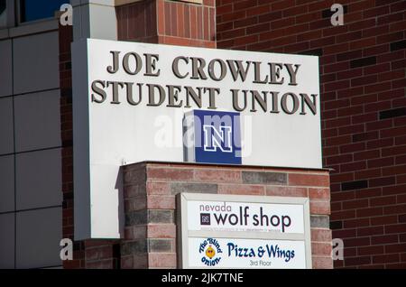 Die Universität von Nevada, Reno, hat einen schönen Campus, einschließlich der Bibliothek und Studentenvereinigung. Stockfoto