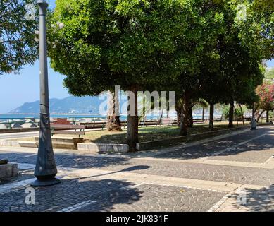 Die Promenade der schönen Stadt Salerno, Kampanien, Italien, Stockfoto