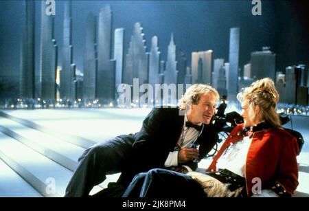 Robin Williams & Robin Wright Film Toys (1992) Charaktere: Leslie Zevo & Regisseur: Barry Levinson 18. Dezember 1992 **WARNUNG** dieses Foto ist nur für redaktionelle Zwecke bestimmt und unterliegt dem Copyright von 20 CENTURY FOX und/oder dem Fotografen, der von der Film- oder Produktionsgesellschaft beauftragt wurde. Es kann nur durch Veröffentlichungen in Verbindung mit der Werbung für den oben genannten Film reproduziert werden. Eine obligatorische Gutschrift für 20 CENTURY FOX ist erforderlich. Der Fotograf sollte ebenfalls angerechnet werden, wenn er bekannt ist. Ohne schriftliche Genehmigung der Film Company kann keine kommerzielle Nutzung gewährt werden. Stockfoto