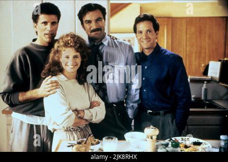 Ted Danson, Nancy Travis, Tom Selleck, Steve Guttenberg Film: Three Men and A Little Lady; 3 Men and A Little Lady (USA 1990) Charaktere: Jack Holden,Sylvia Bennington,Peter Mitchell,Michael Kellam Regie: Emile Ardolino 21 November 1990 **WARNUNG** Dieses Foto ist nur für redaktionelle Zwecke bestimmt und unterliegt dem Copyright von TOUCHSTONE und/oder des Fotografen, der von der Film- oder Produktionsfirma beauftragt wurde, und kann nur von Publikationen im Zusammenhang mit der Bewerbung des oben genannten Films reproduziert werden. Ein obligatorischer Credit to TOUCHSTONE ist erforderlich. Der Fotograf sollte auch bei Bekanntwerden des Fotos gutgeschrieben werden. Keine Kommunikation Stockfoto