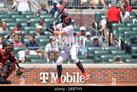 Atlanta, GA, USA. 31.. Juli 2022. Atlanta Braves Infielder Dansby Swanson beim sechsten Inning eines MLB-Spiels gegen die Arizona Diamondbacks im Truist Park in Atlanta, GA. Austin McAfee/CSM/Alamy Live News Stockfoto