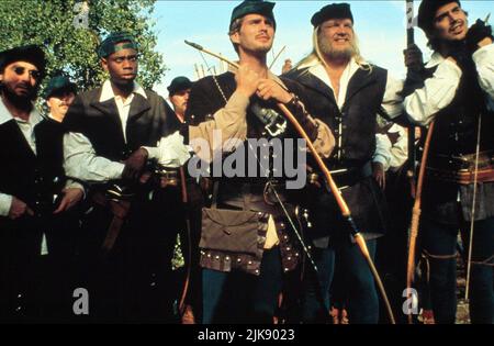 Dave Chappelle, Cary Elwes, Eric Allan Kramer & Matthew Porretta Film: Robin Hood: Men in Tights (USA/FR 1993) Charaktere: Ahchoo, Robin Hood, Little John, will Scarlet O'Hara Regie: Mel Brooks 28 July 1993 **WARNUNG** Dieses Foto ist nur für den redaktionellen Gebrauch bestimmt und unterliegt dem Copyright von COLUMBIA TRISTAR und/oder des Fotografen, der von der Film- oder Produktionsfirma beauftragt wurde, und kann nur von Publikationen im Zusammenhang mit der Bewerbung des oben genannten Films reproduziert werden. Eine obligatorische Gutschrift an COLUMBIA TRISTAR ist erforderlich. Der Fotograf sollte auch bei Bekanntwerden des Fotos gutgeschrieben werden. Eine kommerzielle Nutzung ist nicht möglich Stockfoto