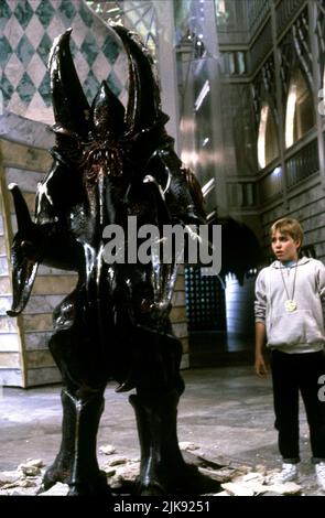 Jonathan Brandis Film The Neverending Story II: The Next Chapter (USA/DE 1990) Charaktere: Bastian Bux Regie: George Miller 25. Oktober 1990 **WARNUNG** dieses Foto ist nur für redaktionelle Zwecke bestimmt und ist urheberrechtlich geschützt von WARNER BROS. Und/oder dem von der Film- oder Produktionsgesellschaft beauftragten Fotografen und dürfen nur durch Veröffentlichungen in Verbindung mit der Werbung für den oben genannten Film reproduziert werden. Eine obligatorische Gutschrift an WARNER BROS. Ist erforderlich. Der Fotograf sollte ebenfalls angerechnet werden, wenn er bekannt ist. Ohne schriftliche Genehmigung der Film Company kann keine kommerzielle Nutzung gewährt werden. Stockfoto