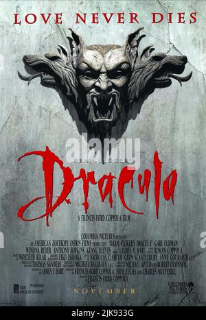 Film Poster Film: Dracula; Bram Stoker'S Dracula (USA 1992) / Literaturverfilmung (nach dem Buch von Bram Stoker) Regie: Francis Ford Coppola 13 November 1992 **WARNUNG** Dieses Foto ist nur für redaktionelle Verwendung bestimmt und unterliegt dem Copyright von COLUMBIA und/oder dem von der Film- oder Produktionsfirma beauftragten Fotografen.Es kann nur von Publikationen im Zusammenhang mit der Bewerbung des oben genannten Films reproduziert werden. Eine obligatorische Gutschrift an COLUMBIA ist erforderlich. Der Fotograf sollte auch bei Bekanntwerden des Fotos gutgeschrieben werden. Ohne schriftliche Genehmigung der Film Company kann keine kommerzielle Nutzung gewährt werden. Stockfoto