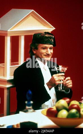 Robin Williams Film Toys (1992) Charaktere: Leslie Zevo Regie: Barry Levinson 18. Dezember 1992 **WARNUNG** dieses Foto ist nur für redaktionelle Zwecke bestimmt und unterliegt dem Urheberrecht von 20 CENTURY FOX und/oder dem Fotografen, der von der Film- oder Produktionsgesellschaft beauftragt wurde, und kann nur durch Veröffentlichungen in Verbindung mit der Werbung für den obigen Film reproduziert werden. Eine obligatorische Gutschrift für 20 CENTURY FOX ist erforderlich. Der Fotograf sollte ebenfalls angerechnet werden, wenn er bekannt ist. Ohne schriftliche Genehmigung der Film Company kann keine kommerzielle Nutzung gewährt werden. Stockfoto