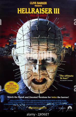 Doug Bradley Film: Hellraiser III: Hell on Earth (USA/CAN 1992) Charaktere: Pinhead Regie: Anthony Hickox 11. September 1992 **WARNUNG** Dieses Foto ist nur für redaktionelle Zwecke bestimmt und unterliegt dem Copyright von DIMENSION FILMS und/oder des Fotografen, der von der Film- oder Produktionsfirma beauftragt wurde, und kann nur von Publikationen im Zusammenhang mit der Bewerbung des oben genannten Films reproduziert werden. Eine obligatorische Gutschrift für DIE DIMENSIONIERUNG VON FILMEN ist erforderlich. Der Fotograf sollte auch bei Bekanntwerden des Fotos gutgeschrieben werden. Ohne schriftliche Genehmigung der Film Company kann keine kommerzielle Nutzung gewährt werden. Stockfoto