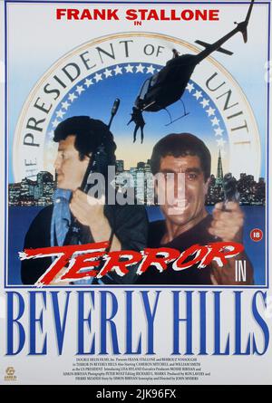 Film Poster Film: Terror In Beverly Hills (1992) Regie: John Myhers 02 May 1991 **WARNUNG** Dieses Foto ist nur für den redaktionellen Gebrauch bestimmt und unterliegt dem Copyright der VON der Film- oder Produktionsfirma beauftragten FILME VON PFAU und/oder des Fotografen und kann nur von Publikationen im Zusammenhang mit der Bewerbung des oben genannten Films reproduziert werden. Eine obligatorische Gutschrift für PFAU-FILME ist erforderlich. Der Fotograf sollte auch bei Bekanntwerden des Fotos gutgeschrieben werden. Ohne schriftliche Genehmigung der Film Company kann keine kommerzielle Nutzung gewährt werden. Stockfoto