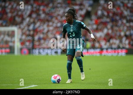 VEREINIGTES KÖNIGREICH. 31.. Juli 2022. London, England, Juli 31. 2022: Nicole Anyomi (14 Deutschland) während des UEFA Womens Euro 2022 Final Football matches zwischen England und Deutschland im Wembley Stadium, England. (Pedro Soares/SheKicks/SPP) Quelle: SPP Sport Press Photo. /Alamy Live News Stockfoto