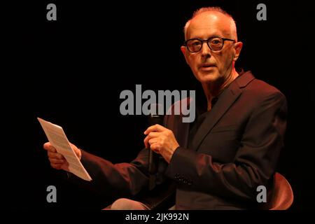 Sydney, Australien. 1.. August 2022. Die Medien wurden zu einer Sonderankündigung im Theatre Royal eingeladen, wo bekannt wurde, dass Tina – The Tina Turner Musical im Mai 2023 nach Sydney kommt. Im Bild: Paul Dainty AM. Kredit: Richard Milnes/Alamy Live Nachrichten Stockfoto