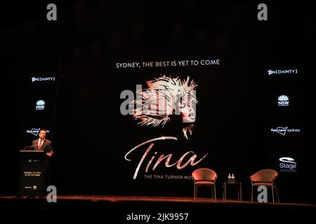 Sydney, Australien. 1.. August 2022. Die Medien wurden zu einer Sonderankündigung im Theatre Royal eingeladen, wo bekannt wurde, dass Tina – The Tina Turner Musical im Mai 2023 nach Sydney kommt. Im Bild: Minister Stuart Ayres. Kredit: Richard Milnes/Alamy Live Nachrichten Stockfoto