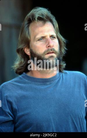 Jeff Daniels Film: Fly Away Home (1996) Charaktere: Thomas 'Tom' Alden Regie: Carroll Ballard 05. September 1996 **WARNUNG** Dieses Foto ist nur für redaktionelle Verwendung bestimmt und unterliegt dem Copyright von COLUMBIA und/oder dem von der Film- oder Produktionsfirma beauftragten Fotografen und kann nur von Publikationen im Zusammenhang mit der Bewerbung des oben genannten Films reproduziert werden. Eine obligatorische Gutschrift an COLUMBIA ist erforderlich. Der Fotograf sollte auch bei Bekanntwerden des Fotos gutgeschrieben werden. Ohne schriftliche Genehmigung der Film Company kann keine kommerzielle Nutzung gewährt werden. Stockfoto