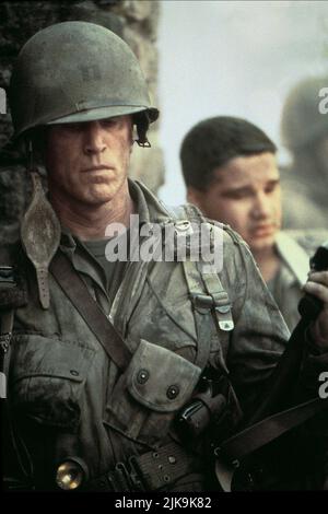 Ted Danson Film: Saving Private Ryan (USA 1998) Charaktere: Capt. Fred Hamill Regie: Steven Spielberg 21 July 1998 **WARNUNG** Dieses Foto ist nur für redaktionelle Zwecke bestimmt und unterliegt dem Copyright von DREAMWORKSPARAMOUNT-BILDERN und/oder dem von der Film- oder Produktionsfirma beauftragten Fotografen und darf nur von Publikationen im Zusammenhang mit der Bewerbung des oben genannten Films reproduziert werden. Eine obligatorische Gutschrift für DREAMWORKSPARAMOUNT-BILDER ist erforderlich. Der Fotograf sollte auch bei Bekanntwerden des Fotos gutgeschrieben werden. Ohne schriftliche Genehmigung der Film Company kann keine kommerzielle Nutzung gewährt werden. Stockfoto