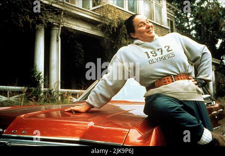 Pam Ferris Film: Matilda (1996) Charaktere: Agatha Trunchbull Regie: Danny Devito 28 July 1996 **WARNUNG** Dieses Foto ist nur für den redaktionellen Gebrauch bestimmt und unterliegt dem Copyright von TRISTAR und/oder dem von der Film- oder Produktionsfirma beauftragten Fotografen.Es kann nur von Publikationen im Zusammenhang mit der Bewerbung des oben genannten Films reproduziert werden. Eine obligatorische Gutschrift an TRISTAR ist erforderlich. Der Fotograf sollte auch bei Bekanntwerden des Fotos gutgeschrieben werden. Ohne schriftliche Genehmigung der Film Company kann keine kommerzielle Nutzung gewährt werden. Stockfoto