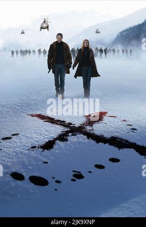 David Duchovny & Gillian Anderson Film: The X Files: I Want to Believe (USA/CAN 2008) Charaktere: Fox Mulder, Dana Scully Regie: Chris Carter 19 June 1998 **WARNUNG** Dieses Foto ist nur für den redaktionellen Gebrauch bestimmt und unterliegt dem Copyright von 20. CENTURY FOX und/oder des Fotografen, der von der Film- oder Produktionsfirma beauftragt wurde.Es kann nur von Publikationen im Zusammenhang mit der Bewerbung des oben genannten Films reproduziert werden. Eine obligatorische Gutschrift an 20. CENTURY FOX ist erforderlich. Der Fotograf sollte auch bei Bekanntwerden des Fotos gutgeschrieben werden. Ohne schriftliche Genehmigung der Film Com kann keine kommerzielle Nutzung gewährt werden Stockfoto