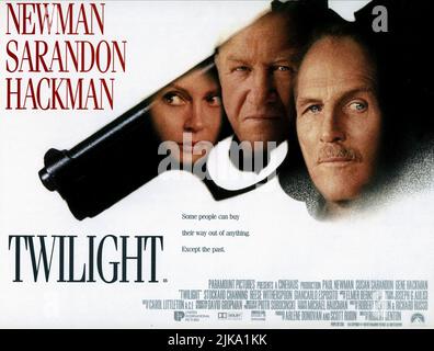 Susan Sarandon, Gene Hackman & Paul Newman Film: Twilight (USA 1998) Charaktere: Catherine Ames,Jack Ames & Harry Ross Regie: Robert Benton 06 March 1998 **WARNUNG** Dieses Foto ist nur für redaktionelle Zwecke bestimmt und unterliegt dem Copyright von PARAMOUNT PICTURES und/oder des Fotografen, der von der Film- oder Produktionsfirma beauftragt wurde und darf nur von Publikationen im Zusammenhang mit der Bewerbung des oben genannten Films reproduziert werden. Eine obligatorische Gutschrift für PARAMOUNT-BILDER ist erforderlich. Der Fotograf sollte auch bei Bekanntwerden des Fotos gutgeschrieben werden. Ohne schriftliche Genehmigung des Films kann keine kommerzielle Nutzung gewährt werden Stockfoto