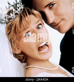 Ellen Degeneres & Bill Pullman Film: Mr. Wrong (1996) Charaktere: Martha Alston & Whitman Crawford Regie: Nick Castle 16 February 1996 **WARNUNG** Dieses Foto ist nur für redaktionelle Verwendung bestimmt und unterliegt dem Copyright von TOUCHSTONE und/oder des Fotografen, der von der Film- oder Produktionsfirma beauftragt wurde und darf nur von Publikationen im Zusammenhang mit der Bewerbung des oben genannten Films reproduziert werden. Ein obligatorischer Credit to TOUCHSTONE ist erforderlich. Der Fotograf sollte auch bei Bekanntwerden des Fotos gutgeschrieben werden. Ohne schriftliche Genehmigung der Film Company kann keine kommerzielle Nutzung gewährt werden. Stockfoto