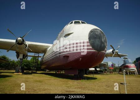 Armstrong Whitworth Argosy, 650, G-APRL, im Midland Air Museum, Coventry, Stockfoto