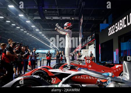 Jake Dennis (GBR), Avalanche Andretti während der Formel-E-Runde 13 - London E-Prix in London, Great, Großbritannien. , . (Foto von Andrew Ferraro/Motorsport Images/Sipa USA) Quelle: SIPA USA/Alamy Live News Stockfoto