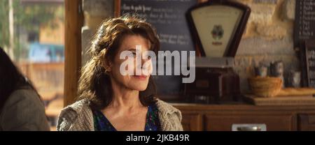 FANNY ARDANT in THE YOUNG LOVERS (2021) -Originaltitel: LES JEUNES AMANTS-, Regie: CARINE TARDIEU. Kredit: Ex Nihilo / Karé Productions / Album Stockfoto