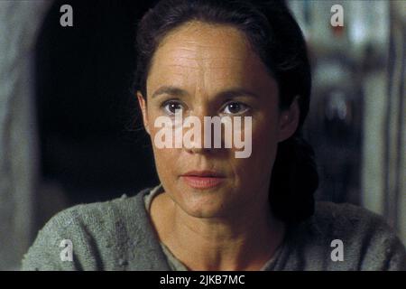 Pernilla August Film Star Wars: Episode I - The Phantom Menace (USA 1999) Charaktere: Shmi Skywalker Regie: George Lucas 19. Mai 1999 **WARNUNG** dieses Foto ist nur für redaktionelle Zwecke bestimmt und unterliegt dem Copyright von LUCAS Film und/oder dem Fotografen, der von der Film- oder Produktionsgesellschaft zugewiesen wurde. Es ist eine obligatorische Gutschrift für LUCAS Film erforderlich. Der Fotograf sollte ebenfalls angerechnet werden, wenn er bekannt ist. Ohne schriftliche Genehmigung der Film Company kann keine kommerzielle Nutzung gewährt werden. Stockfoto