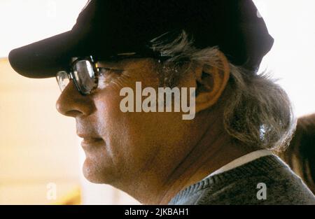 Barry Levinson Film Liberty Heights (1999) Regie: Barry Levinson 17. November 1999 **WARNUNG** dieses Foto ist nur für redaktionelle Zwecke bestimmt und unterliegt dem Copyright von WARNER BROS. Und/oder dem von der Film- oder Produktionsgesellschaft beauftragten Fotografen und dürfen nur durch Veröffentlichungen in Verbindung mit der Werbung für den oben genannten Film reproduziert werden. Eine obligatorische Gutschrift an WARNER BROS. Ist erforderlich. Der Fotograf sollte ebenfalls angerechnet werden, wenn er bekannt ist. Ohne schriftliche Genehmigung der Film Company kann keine kommerzielle Nutzung gewährt werden. Stockfoto