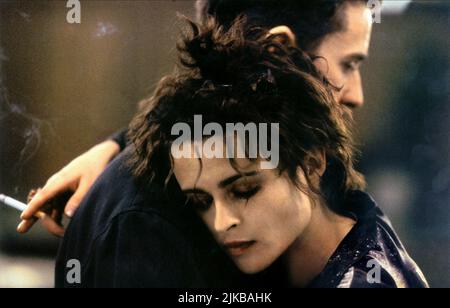 Helena Bonham Carter, Edward Norton Film Fight Club (USA/DE 1999) Charaktere: Marla Singer, der Sprecher Regisseur: David Fincher 10. September 1999 **WARNUNG** dieses Foto ist nur für redaktionelle Zwecke bestimmt und unterliegt dem Copyright von 20TH CENTURY FOX und/oder dem Fotografen, der von der Film or Production Company zugewiesen wurde. Es kann nur durch Veröffentlichungen in Verbindung mit der Werbung für den oben genannten Film reproduziert werden. Eine obligatorische Gutschrift für 20TH CENTURY FOX ist erforderlich. Der Fotograf sollte ebenfalls angerechnet werden, wenn er bekannt ist. Ohne schriftliche Genehmigung der Film Company kann keine kommerzielle Nutzung gewährt werden. Stockfoto