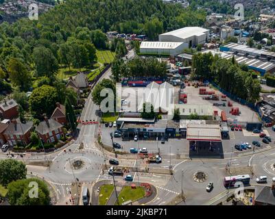 Luftaufnahme des Smallthorne Roundabout Roadwork Chaos 2022. August, aus der Luft, Vogelperspektive Stoke-on-Trent Staffordshire Stoke Stockfoto