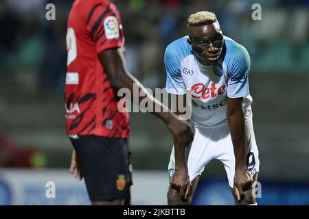 Victor Osimhen vom SSC Napoli dejection während eines Fußballfreundschaftsspiel vor der Saison zwischen SSC Napoli und RCD Mallorca im Teofilo Patini-Stadion in Ca Stockfoto