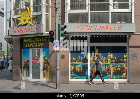 Spielhalle, Taunusstraße, Bahnhofsviertel, Taunusstraße, Frankfurt am Main, Hessen, Deutschland Stockfoto