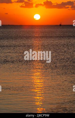Sonnenuntergang über dem Golf von Mexiko Stockfoto