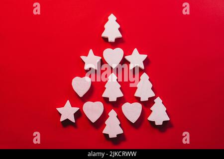 weihnachten abstrakt Tannenbaum weiß roten Hintergrund Stockfoto