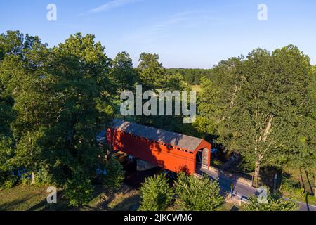 Luftaufnahme von Loys Station bedeckt Brige in Frederick County, Maryland. Stockfoto