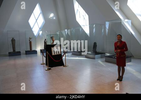 Ausstellungen und Führung im Palast des Friedens und der Versöhnung in nur-Sultan (Astana), Kasachstan Stockfoto