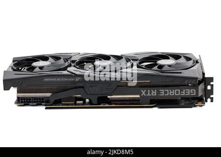 Große schwarze moderne Gaming-Grafikkarte auf weißem Hintergrund isoliert Stockfoto