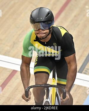 Stratford, Großbritannien. 01. August 2022. Commonwealth Games Track Cycling. Olympic Velodrome. Stratford. Malik Reid (JAM) während des 1000m-Minuten-Zeitfahrens für Männer. Kredit: Sport In Bildern/Alamy Live Nachrichten Stockfoto