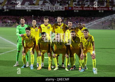 Foto Alessandro Garofalo/LaPresse30 Luglio 2022 Salerno, Italia - US Salernitana vs Adana Demirspor - amichevole estive prima trofeo Angelo Iervolino. Stadio Arechi. Nella foto: formazione salernitana Juli 30 , 2022 Salerno, Italien - US Salernitana vs Adana Demirspor, Sportfußball, Sommerfreundschaftsspiel Erstes Angelo Iervolino Pokal Arechi Stadion. Im Bild: salernitana Team Stockfoto