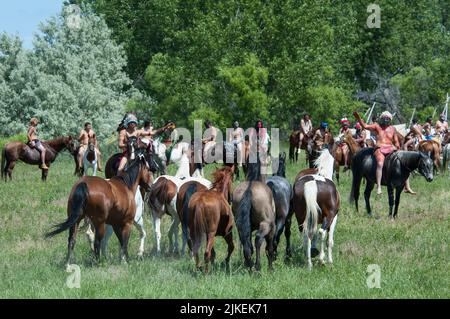 Demonstration des Dorflebens der Kultur in Plains während der Nachstellung der Little Bighorn, Crow Agency Montana Stockfoto