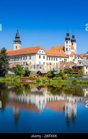 Přes Historické centrum Uličský rybník, Telč (UNESCO), Kraj Vysočina, Ceska Republika/historischen Zentrums, Ulicky Teich, Telc (UNESCO), Vysocina distric Stockfoto