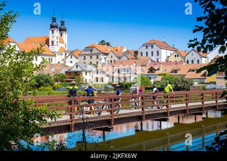 Přes Historické centrum Uličský rybník, Telč (UNESCO), Kraj Vysočina, Ceska Republika/historischen Zentrums, Ulicky Teich, Telc (UNESCO), Vysocina distric Stockfoto