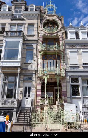 Maison Saint Cyr, ein Haus im Quartier des Squares in Brüssel, entworfen von Gustave Strauven im Jugendstil, Brüssel Stockfoto