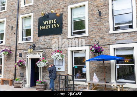 Hawes Marktstadt Wensleydale Yorkshire Dales, White Hart Inn öffentliches Haus und Bar mit schwarzem Schafbier, Yorkshire, England, Großbritannien Stockfoto