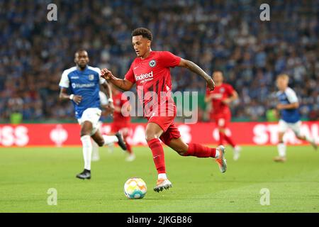 Magdeburg, Deutschland. 01. August 2022. Tuta (Eintracht Frankfurt) Fußball, DFB-Pokal, 1. Hauptrunde, 1. FC Magdeburg (MD) - Eintracht Frankfurt (F) 0: 4 in der MDCC Arena Magdeburg, 1.. August 2022 ? Kredit: dpa/Alamy Live Nachrichten Stockfoto