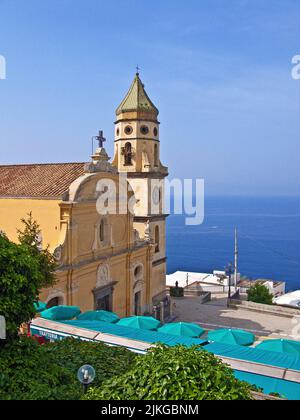 San Gennaro Kirche im Dorf Praiano, Amalfiküste, UNESCO-Weltkulturerbe, Kampanien, Italien, Europa Stockfoto