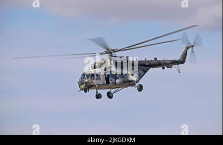 Tschechische Luftwaffe Mi-17sh Hip-Hubschrauber auf der Royal International Air Tattoo 2022 Stockfoto